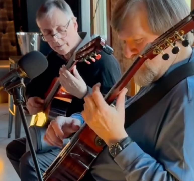 Trevor Hanson, guitarist